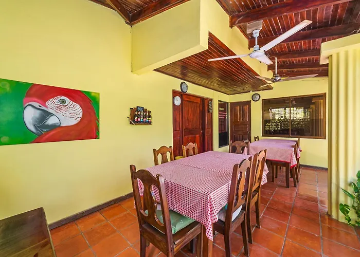 Hibiscus 4 Bed and breakfast